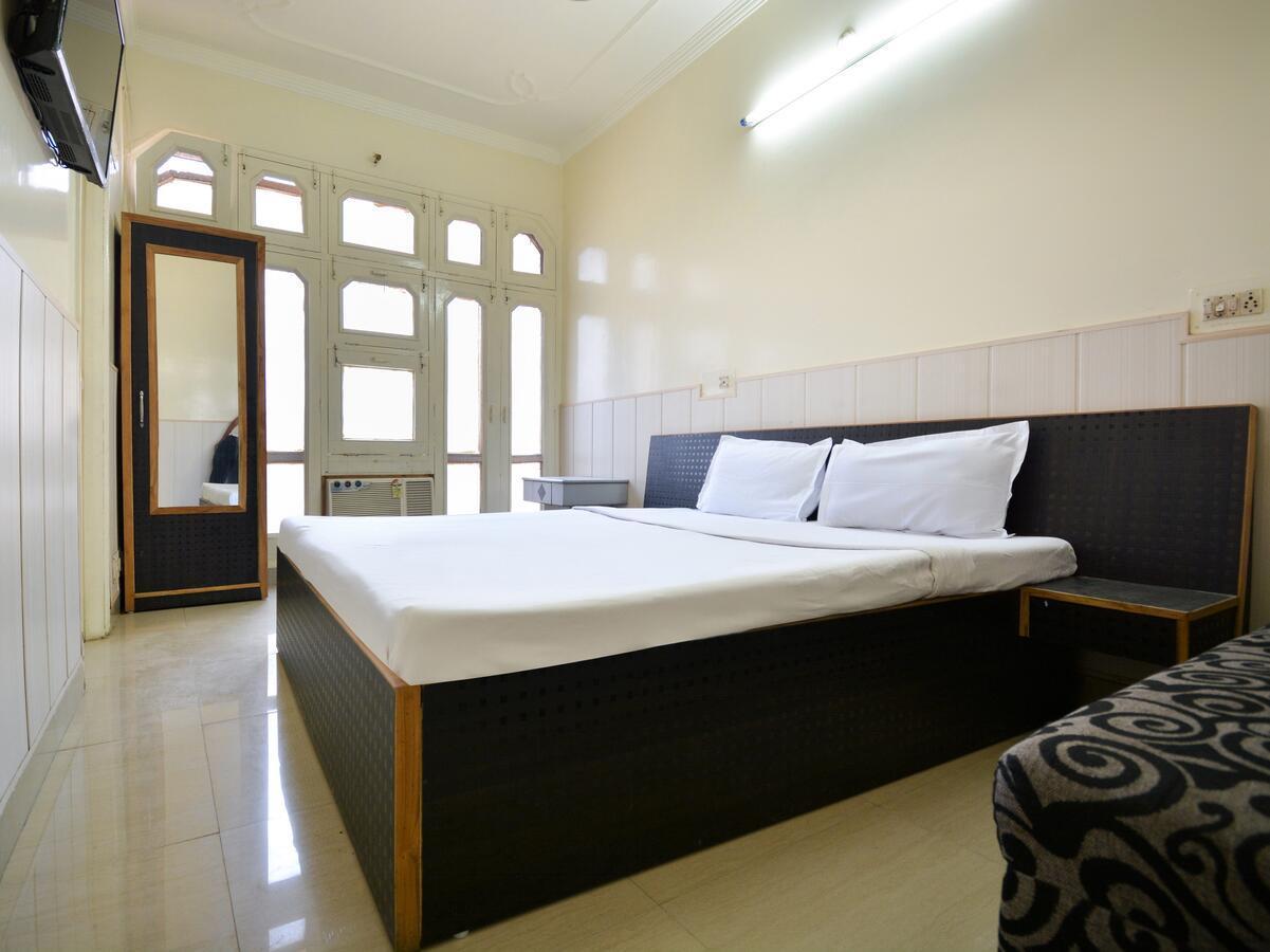 Spot On 42091 Hotel Sankat Mochan 푸룰리아 외부 사진